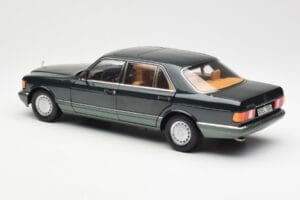 Mercedes 560 SEL W126 Night Grün Metallic Dealer Edition Norev 1:18 B66040626 Metall – Bild 7 von 8