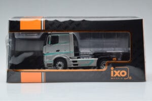 Mercedes Actros MP4 Racing Edition IXO 1:43 TR091 Metall – Bild 6 von 6