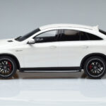 Mercedes AMG GLE 63S C292 Coupe Weiss GT Spirit 1:18 - image 3 of 6