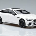 Mercedes AMG GT 63 S X290 Weiss Norev 1:18 183445 Metall - image 5 of 7