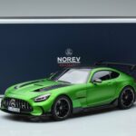 Mercedes AMG GT C190 Black Series Grün Hell Magno Limitierte Auflage Norev 1:18 183903 Metall - image 7 of 7