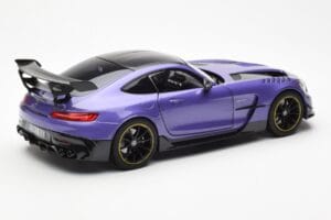 Mercedes AMG GT Black Series Lila Asia Exclusive Norev 1:18 183907 Metall – Bild 3 von 8