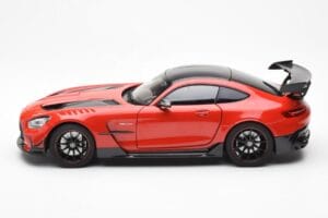 Mercedes AMG GT Black Series Rot Asia Exclusive Norev 1:18 183906 Metall – Bild 4 von 8