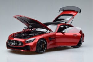 Mercedes AMG GT R C190 Kardinalrot AUTOart 1:18 76331 Metall – Bild 2 von 7