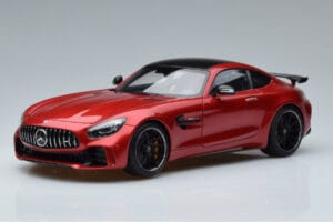 Mercedes AMG GT R C190 Kardinalrot AUTOart 1:18 76331 Metall