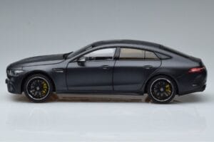 Mercedes AMG GT63 S X290 Dealer Edition Norev 1:18 B66960460 Metall – Bild 4 von 7