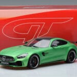 Mercedes AMG GT R Grün GT Spirit 1:18 GT179 Resin - image 6 of 6