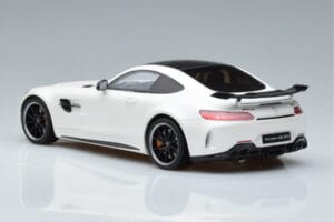 Mercedes AMG GT R Weiss GT Spirit 1:18 KJ021 Resin – Bild 5 von 6