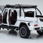 Mercedes Brabus G800 W464 Adventure XLP Polar Weiss Almost Real 1:18 860524 - image 5 of 8