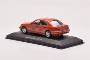 Mercedes C-Class W202 C220 Orange Metallic Dealer Edition Minichamps 1:43 B66005747 Metall – Bild 3 von 4