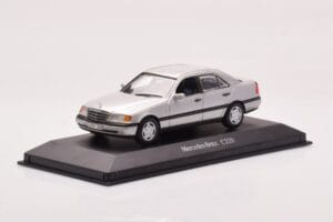 Mercedes C-Class W202 C220 Silber Minichamps 1:43 B66005705-M1 Metall – Bild 2 von 4