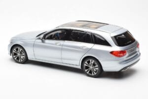 Mercedes C-Class W205 T-Modell Silber Asia Exclusive Norev 1:18 183865 Metall – Bild 7 von 8