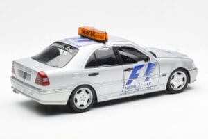 Mercedes C-Class W202 AMG Medical Car F1 1997 UT Models 1:18 26106 Metall – Bild 2 von 6