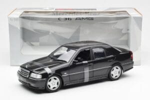 Mercedes C-Class W202 C36 AMG Schwarz Metallic UT Models 1:18 26102 Metall – Bild 6 von 6