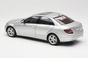 Mercedes C-Class W204 Avantgarde Silber AUTOart 1:18 B66962368 Metall – Bild 7 von 8