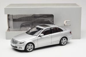 Mercedes C-Class W204 Avantgarde Silber AUTOart 1:18 B66962368 Metall – Bild 8 von 8