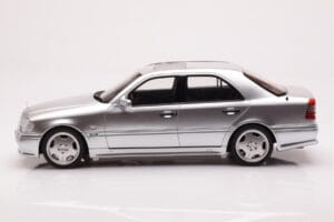 Mercedes C36 AMG W202 Silber Otto 1:18 OT443 Resin – Bild 3 von 6