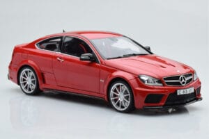 Mercedes C63 AMG W204 Black Series Rot GT Spirit 1:18 GT065 Resin – Bild 4 von 6