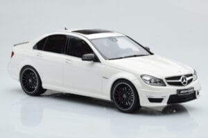 Mercedes C63 AMG W204 Weiss GT Spirit 1:18 GT166 Resin – Bild 4 von 6