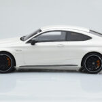 Mercedes C63S AMG C205 Coupe Weiss GT Spirit 1:18 - image 3 of 6