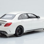 Mercedes C63S AMG W205 Weiss GT Spirit 1:18 - image 2 of 6