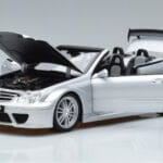 Mercedes CLK DTM AMG W209 Cabriolet Silber Kyosho 1:18 B66962272 Metall - image 2 of 8