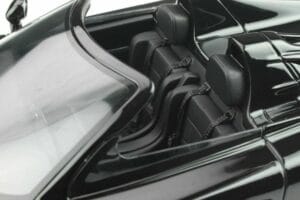 Mercedes CLK GTR Roadster Schwarz GT Spirit 1:18 GT826 Resin – Bild 10 von 10