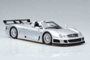 Mercedes CLK GTR Roadster Silber GT Spirit 1:18 GT155 Resin – Bild 4 von 6