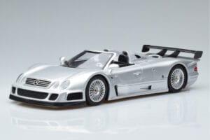 Mercedes CLK GTR Roadster Silber GT Spirit 1:18 GT155 Resin