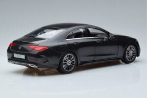 Mercedes CLS Coupe C257 Norev 1:18 B66960546 Metall – Bild 3 von 7