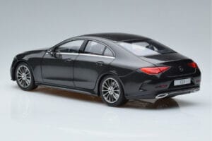 Mercedes CLS Coupe C257 Norev 1:18 B66960546 Metall – Bild 6 von 7