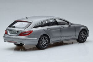 Mercedes CLS Shooting Brake X218 Alanite Grau Norev 1:18 B66960117 Metall – Bild 3 von 7