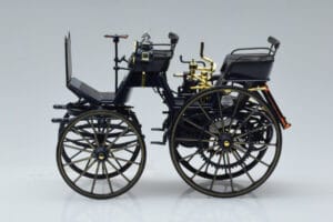 Mercedes Daimler Motorkutsche Dunkelblau Norev 1:18 183700 Metall – Bild 3 von 6