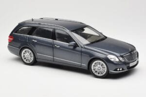 Mercedes E-Class S212 T-Modell Tenorit Grau Metallic Minichamps 1:18 B66962447 Metall – Bild 6 von 8