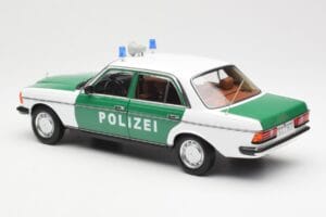 Mercedes E-Class W123 Polizei Norev 1:18 B66040676 Metall – Bild 7 von 8