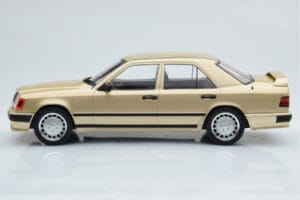 Mercedes E-Class W124 Tuning Beige MCG 1:18 MCG18342 Metall – Bild 3 von 6