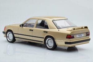 Mercedes E-Class W124 Tuning Beige MCG 1:18 MCG18342 Metall – Bild 5 von 6