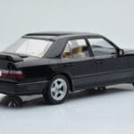 Mercedes E-Class W124 Tuning Schwarz MCG 1:18 - image 2 of 6