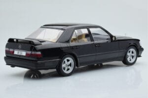 Mercedes E-Class W124 Tuning Schwarz MCG 1:18 MCG18341 Metall – Bild 2 von 6