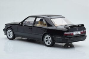 Mercedes E-Class W124 Tuning Schwarz MCG 1:18 MCG18341 Metall – Bild 5 von 6