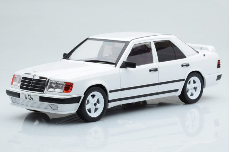 Mercedes E-Class W124 Tuning Weiss MCG 1:18