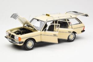 Mercedes 230T W123 T-Modell Taxi Norev 1:18 183731 Metall – Bild 2 von 8