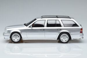 Mercedes E36 AMG S124 Silber Otto 1:18 OT889 Resin – Bild 3 von 6