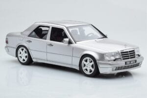 Mercedes E500 W124 Silber Otto 1:18 OT623 Resin – Bild 4 von 6