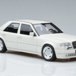 Mercedes E60 AMG W124 Weiss Otto 1:18 - image 4 of 6