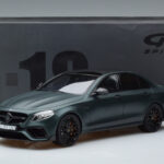 Mercedes E63 AMG Brabus 800 W213 Grün GT Spirit 1:18 - image 6 of 6