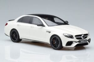 Mercedes AMG E63 S W213 Weiss GT Spirit 1:18 B66965711 Resin – Bild 4 von 6