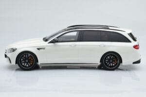Mercedes AMG E63 S S213 T-Model Weiss GT Spirit 1:18 GT795 Resin – Bild 3 von 6