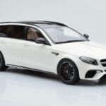 Mercedes AMG E63 S S213 T-Model Weiss GT Spirit 1:18 - image 4 of 6