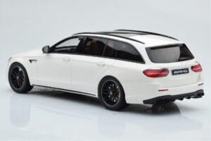 Mercedes AMG E63 S S213 T-Model Weiss GT Spirit 1:18 GT795 Resin – Bild 5 von 6